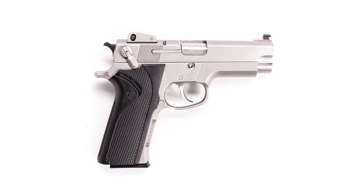 Smith Wesson Model 4006 For Sale Used Very good Condition Guns